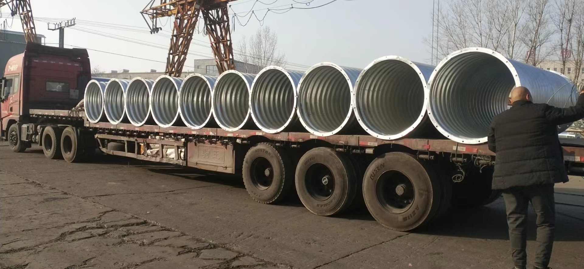 波紋涵管.jpg 波紋涵管.jpg